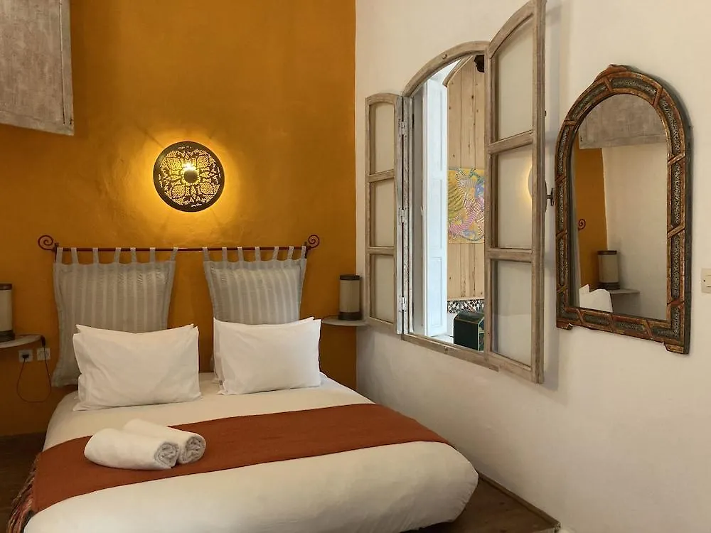 Riad Villa Garance Essaouira 3*,